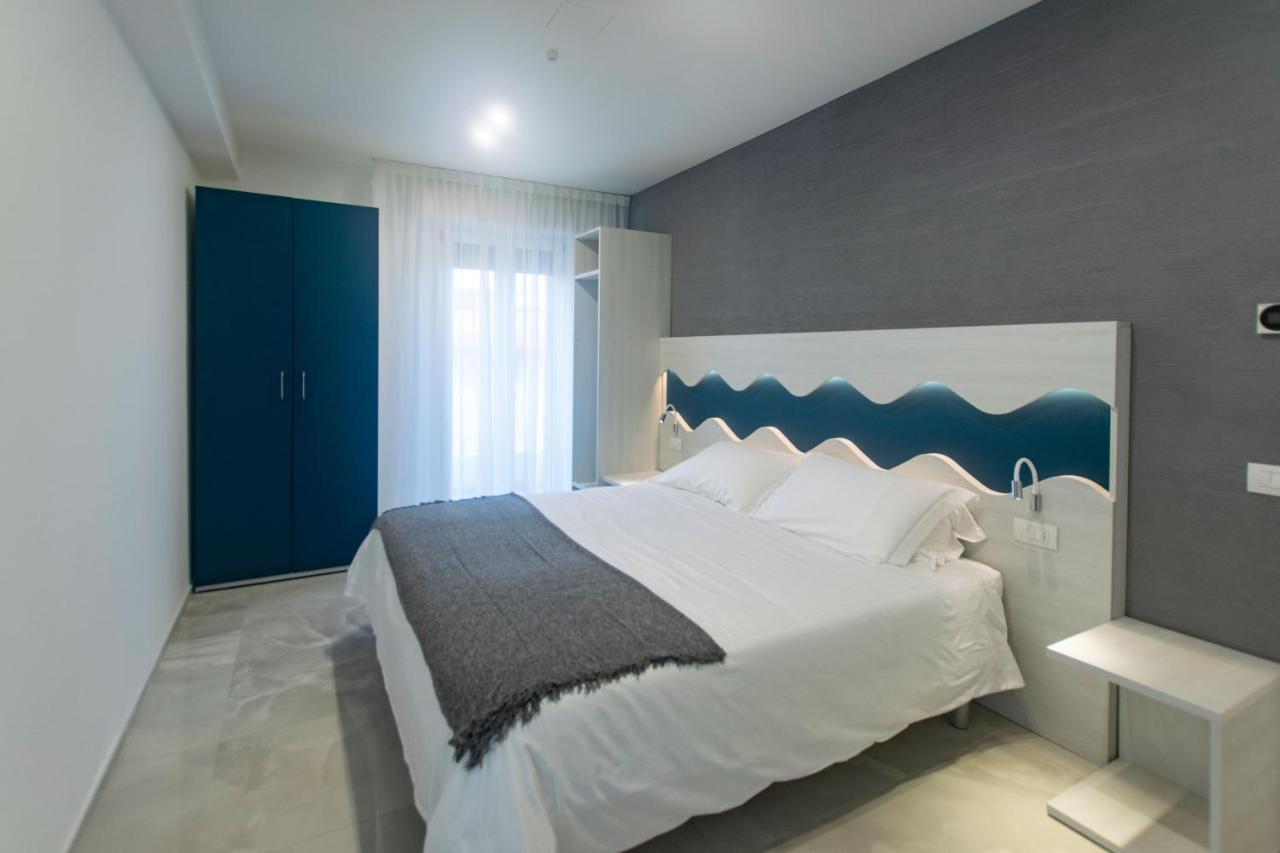 Residence Flow-R Riccione Zewnętrze zdjęcie