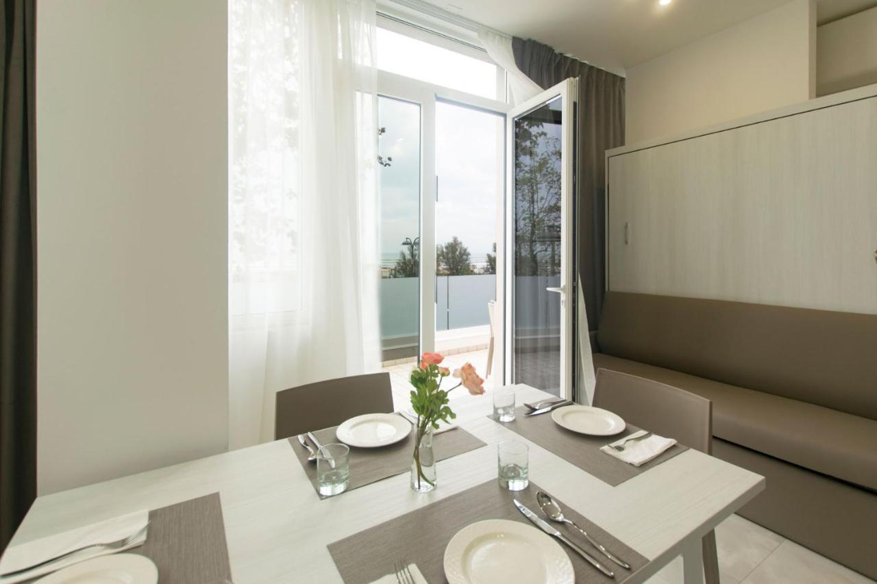 Residence Flow-R Riccione Zewnętrze zdjęcie