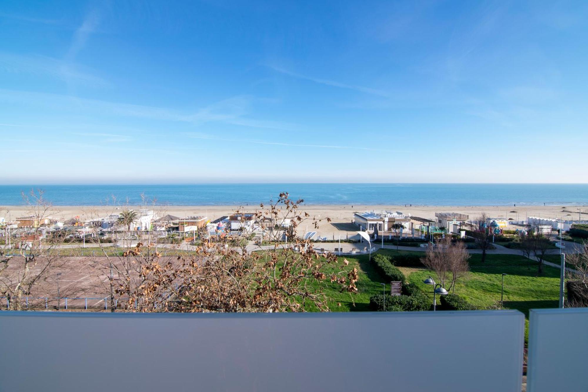 Residence Flow-R Riccione Zewnętrze zdjęcie